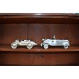 2 model vintage cars