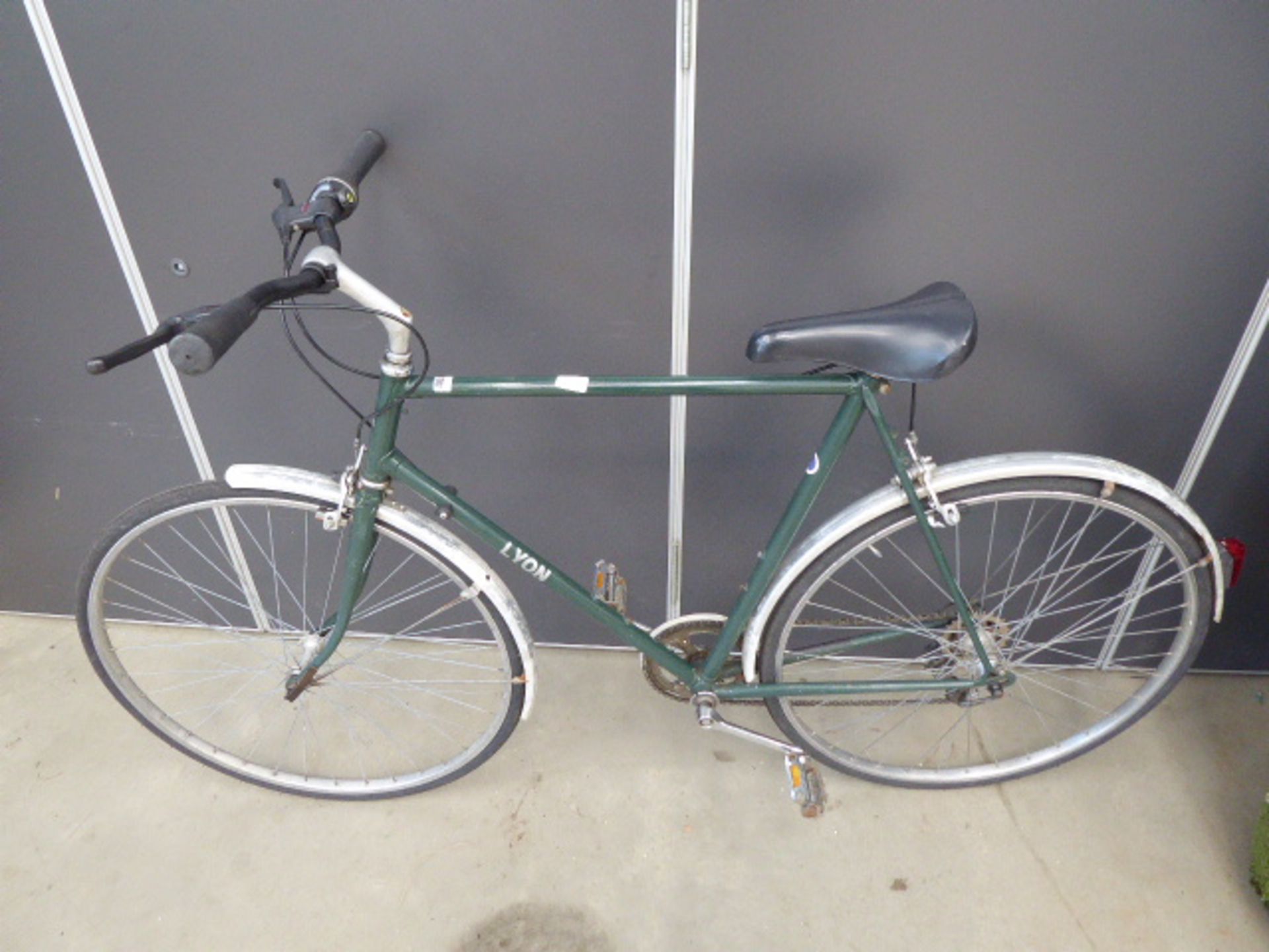 Green gents bike