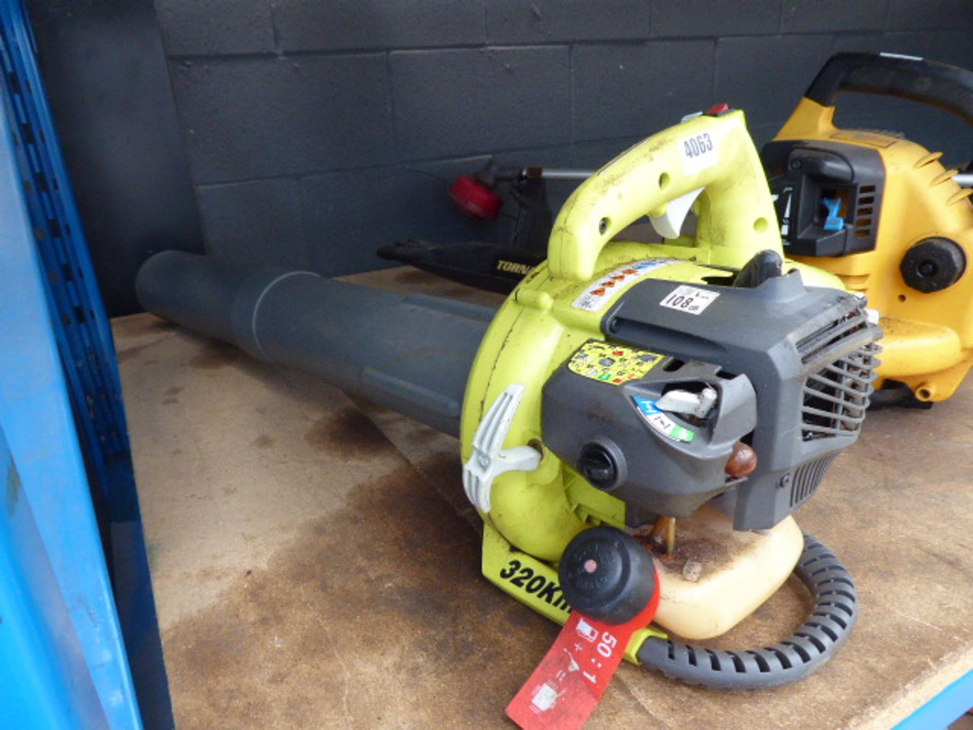 Ryobi petrol powered leaf blower