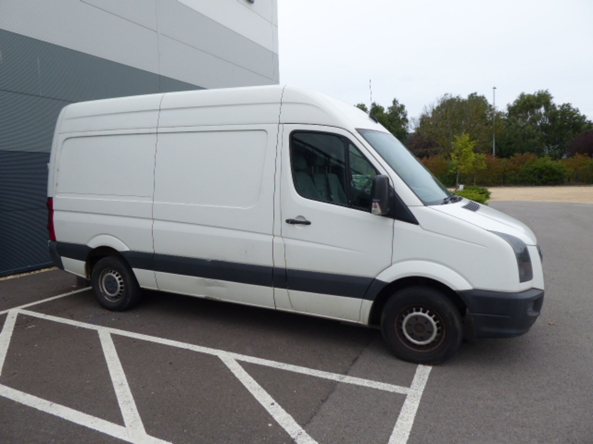 YG61 RYW (2011) VW Crafter 35 Van, diesel in white MOT: November 2020 - Image 2 of 8