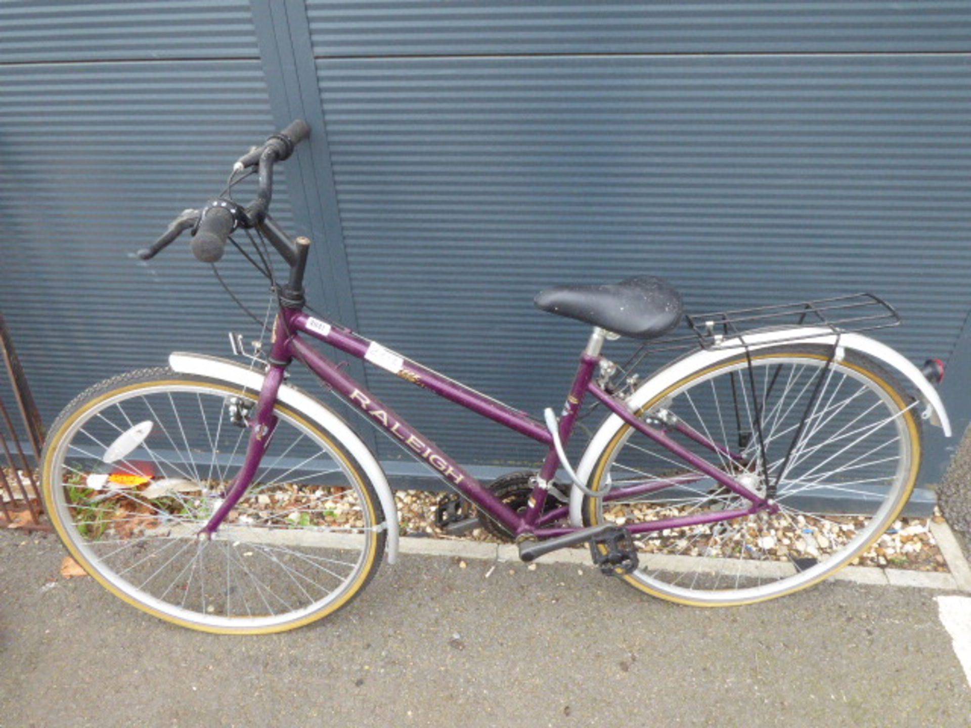 Raleigh Pioneer purple ladies bike