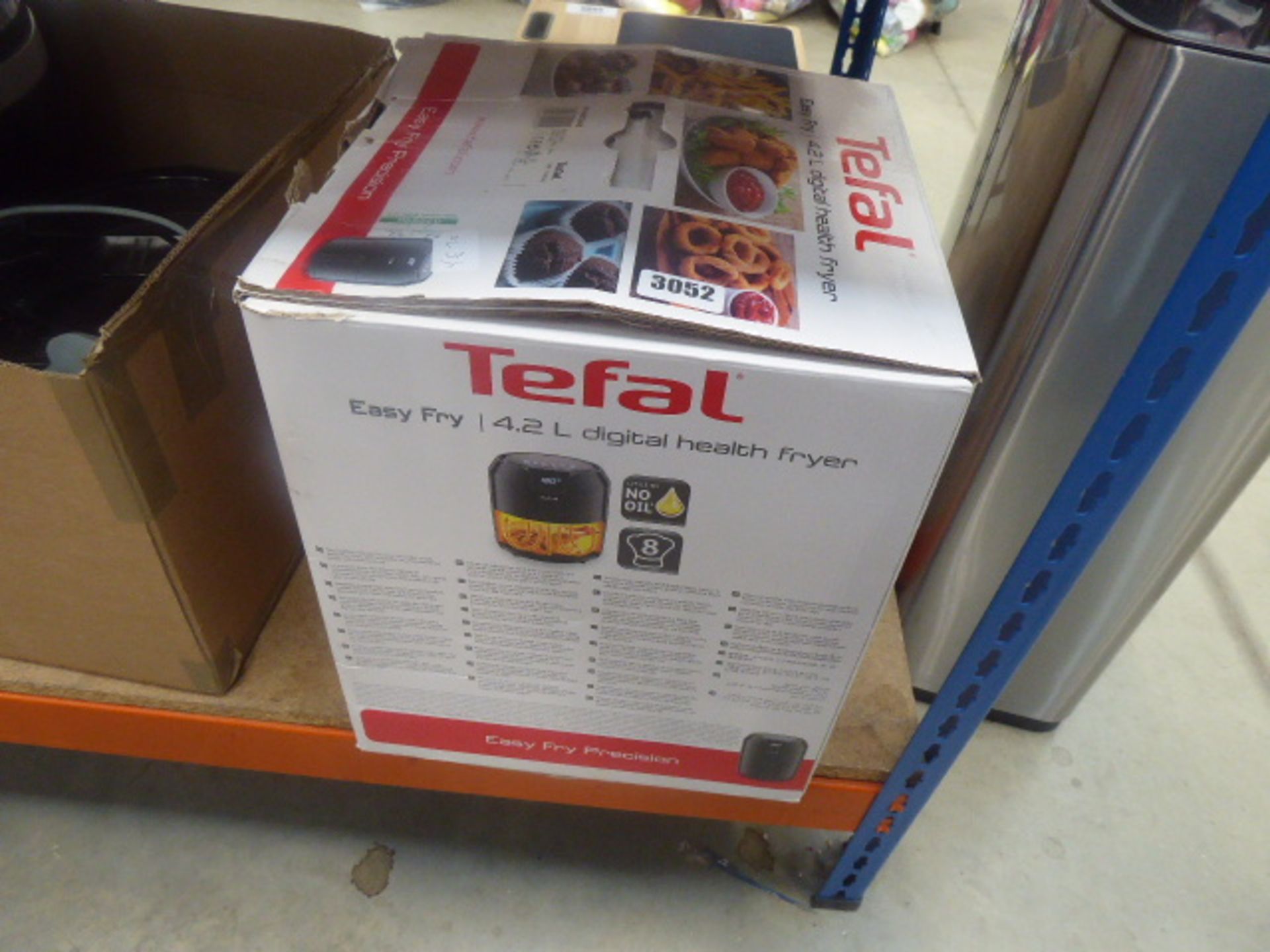 Boxed Tefal easy fry 4.2L digital health fryer