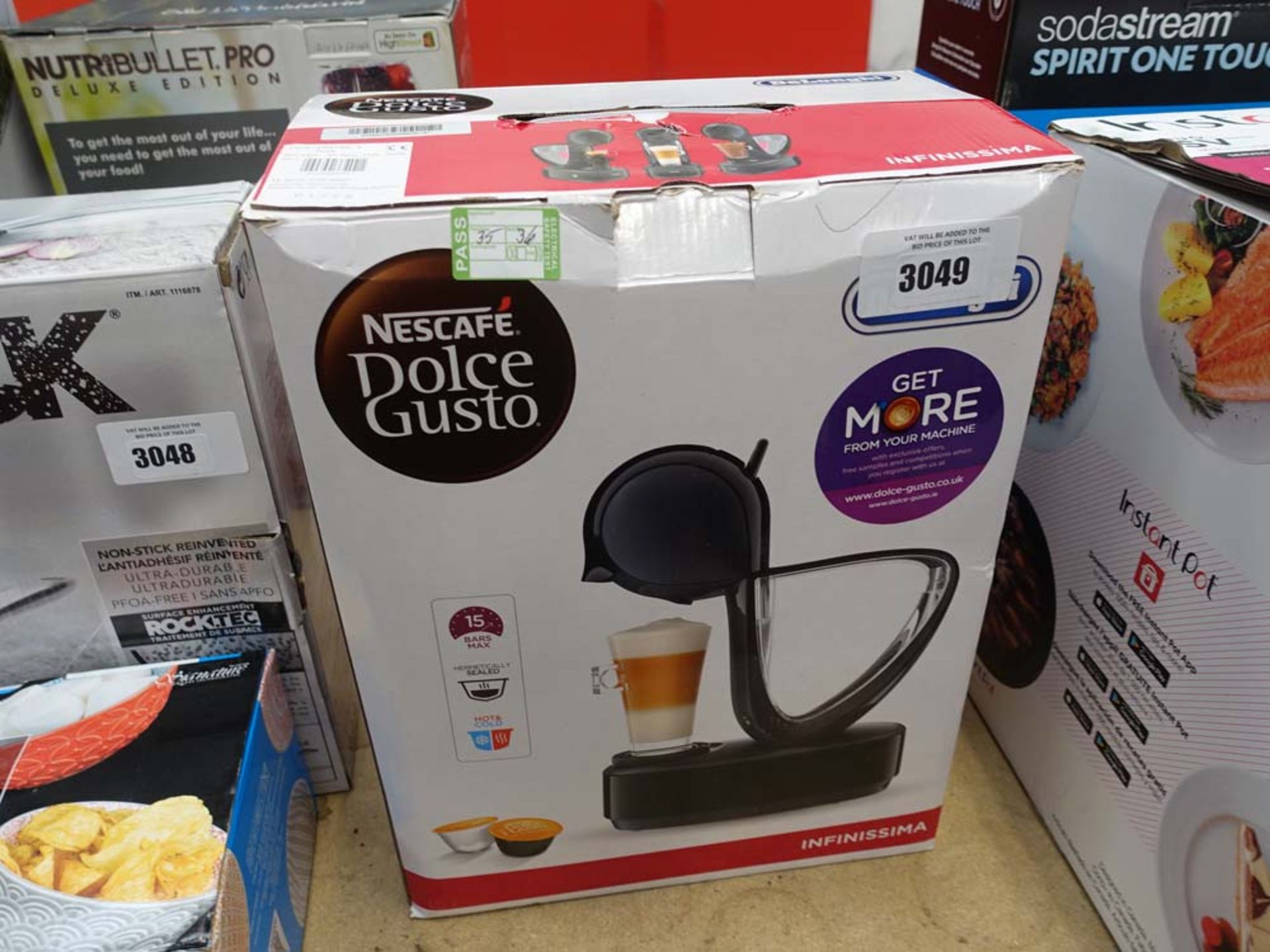 (36) Dulce Gusto coffee machine