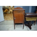 Edwardian strung and inlaid pot cupboard