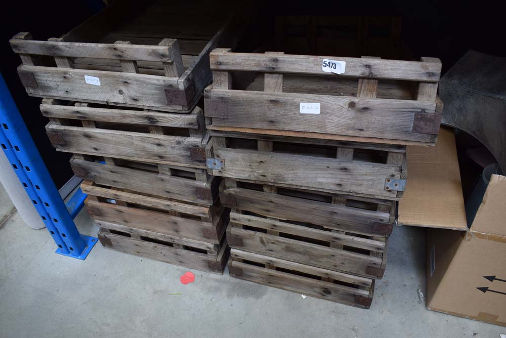 5372 - 10 pine potato trays