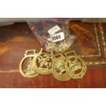 5582 - Small bag of horse brasses