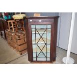 5118 Glazed mahogany single door corner unit