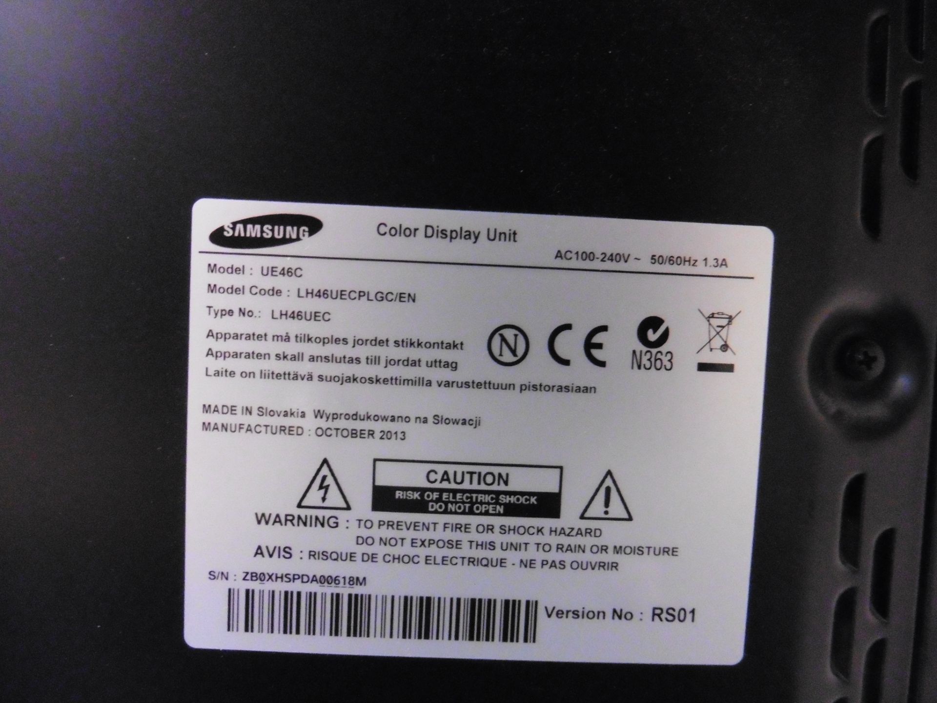 Samsung model UE46C colour display screen with remote (manufactured 2013) - Image 2 of 2