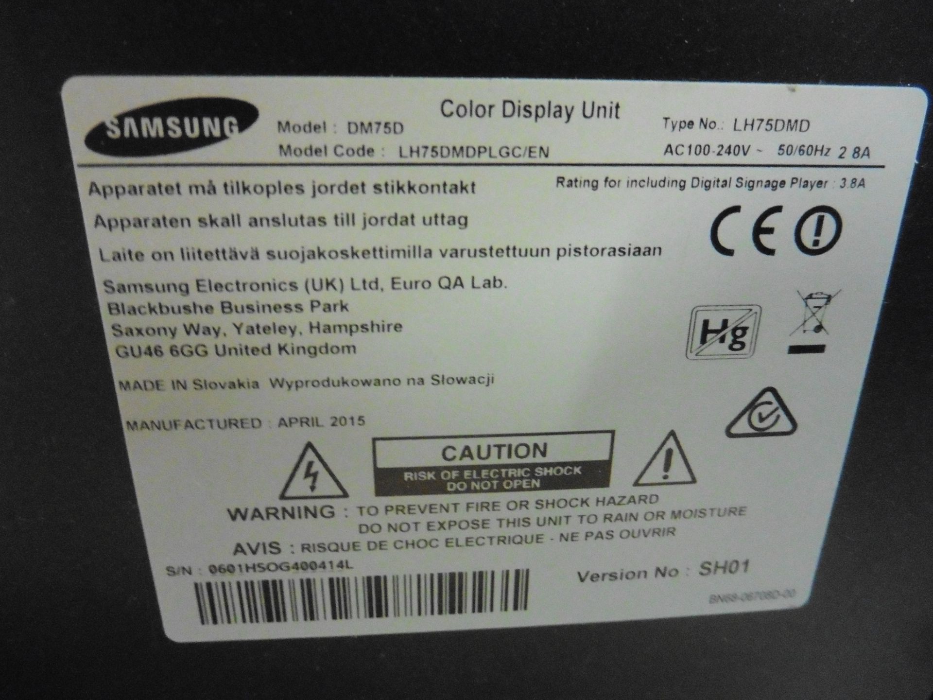 Samsung model LH75DMD professional display screen with remote (manufactured 2015) - Image 2 of 2