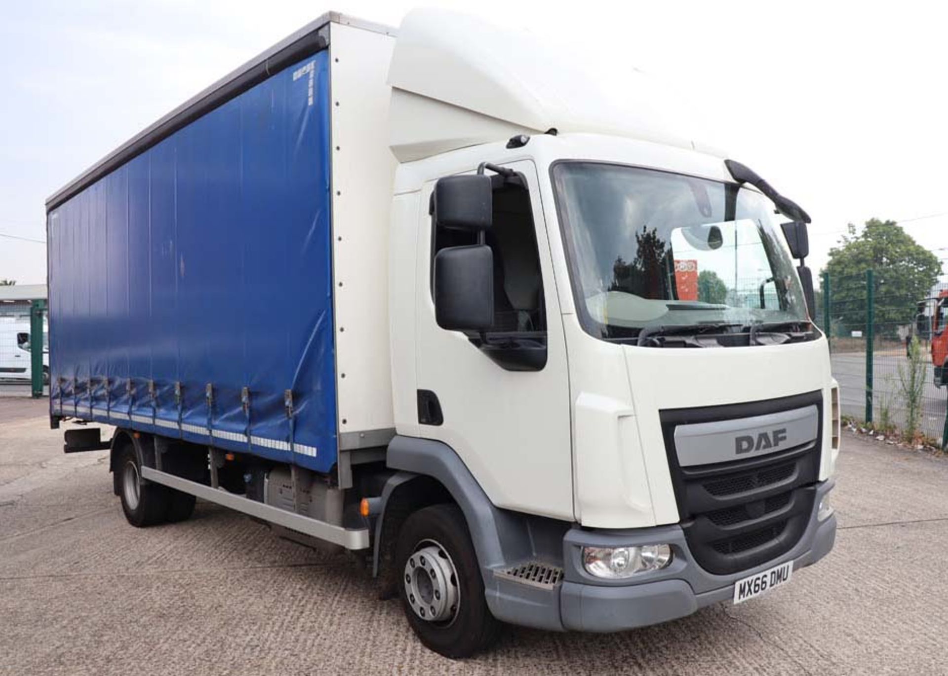 DAF TRUCKS Euro 6 curtain sided lorry, 12000kg gross, 4500cc diesel engine, first registered 28.09.