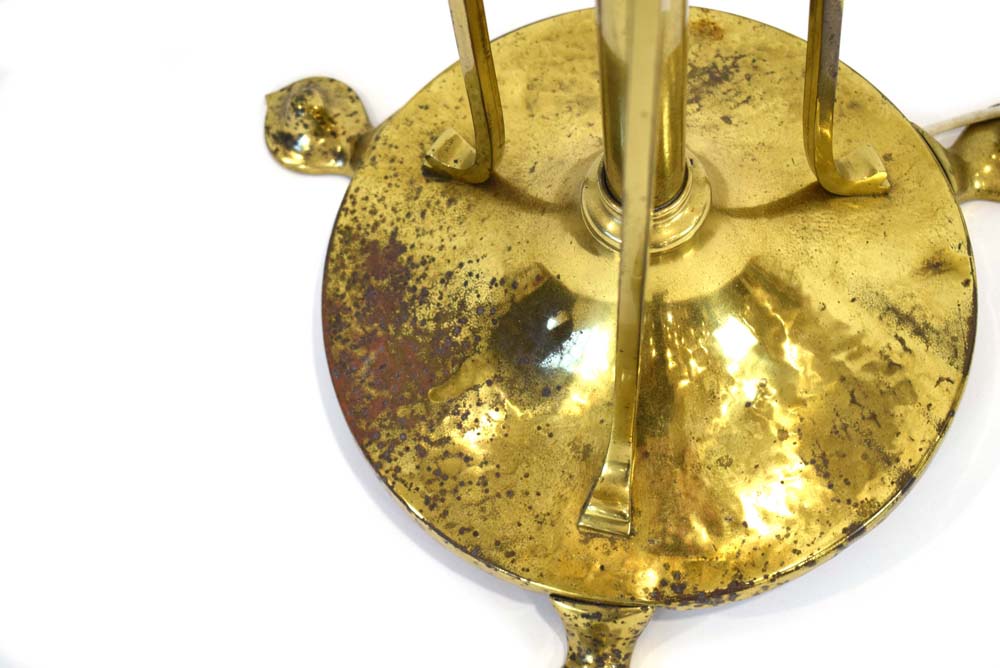 A brass standard lamp in the Arts & Crafts manner - Image 5 of 5