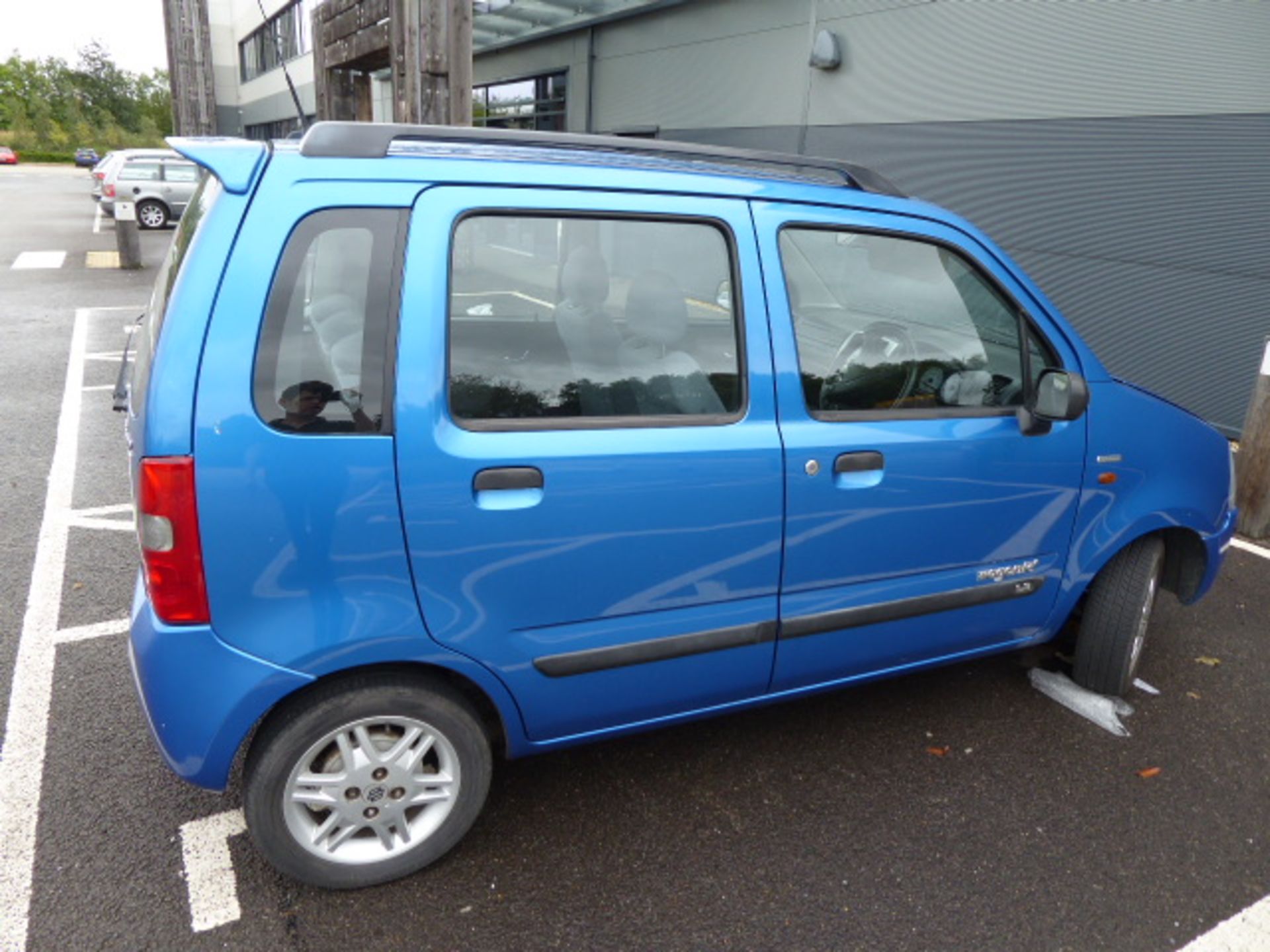 KM53 RHQ (2003) Suzuki Wagon R, petrol in blue MOT: 13/1/2021 - Image 4 of 8