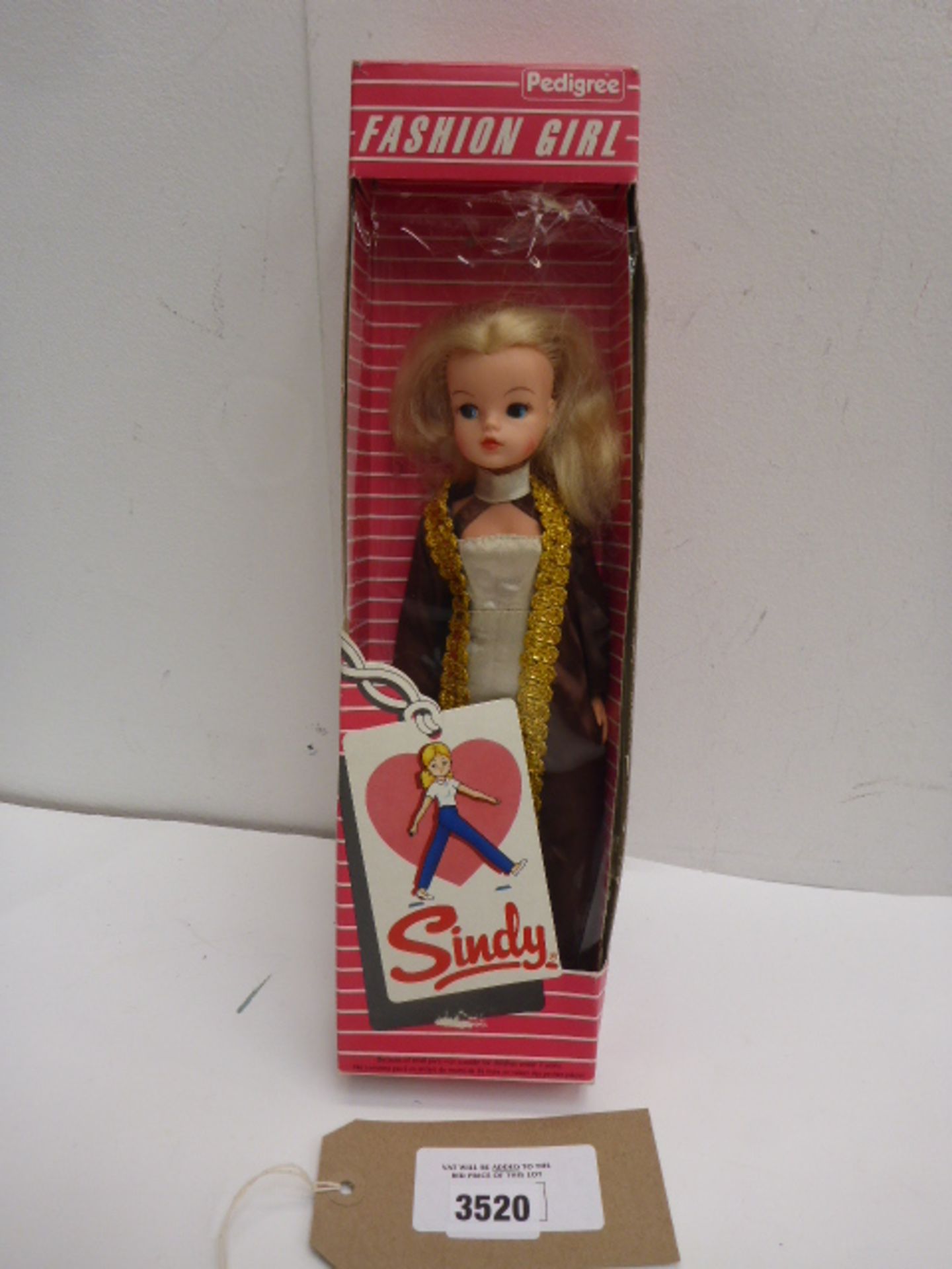 Pedigree Sindy Fashion doll
