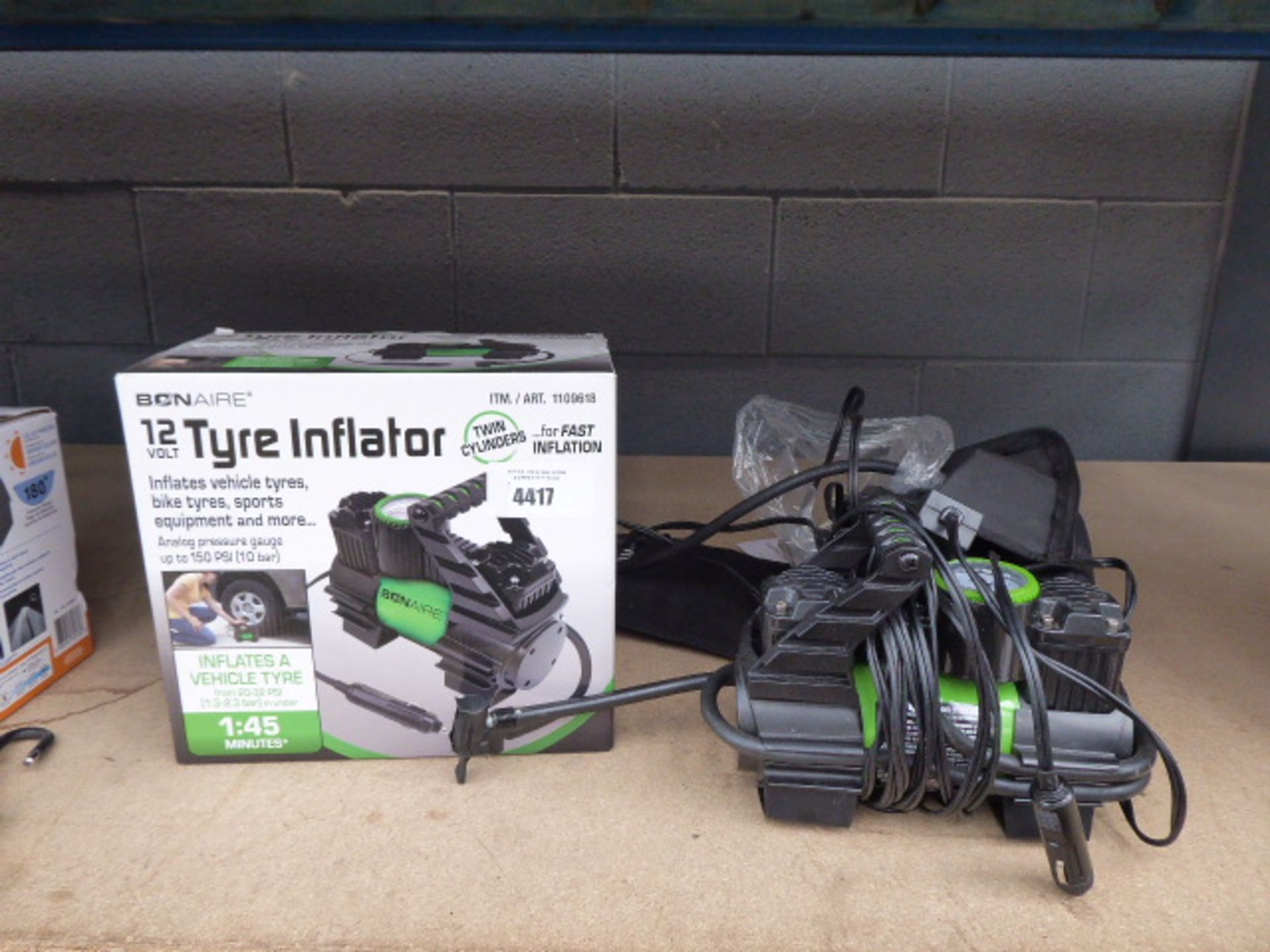 1 x boxed and 1 x unboxed Bonair tyre inflators