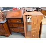 Small inlaid bureau