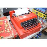 5328 Olivetti Valentine cased typewriter in red case