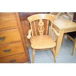 5138 - Beech kitchen chair with arms