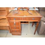 Small knee hole desk with leather top