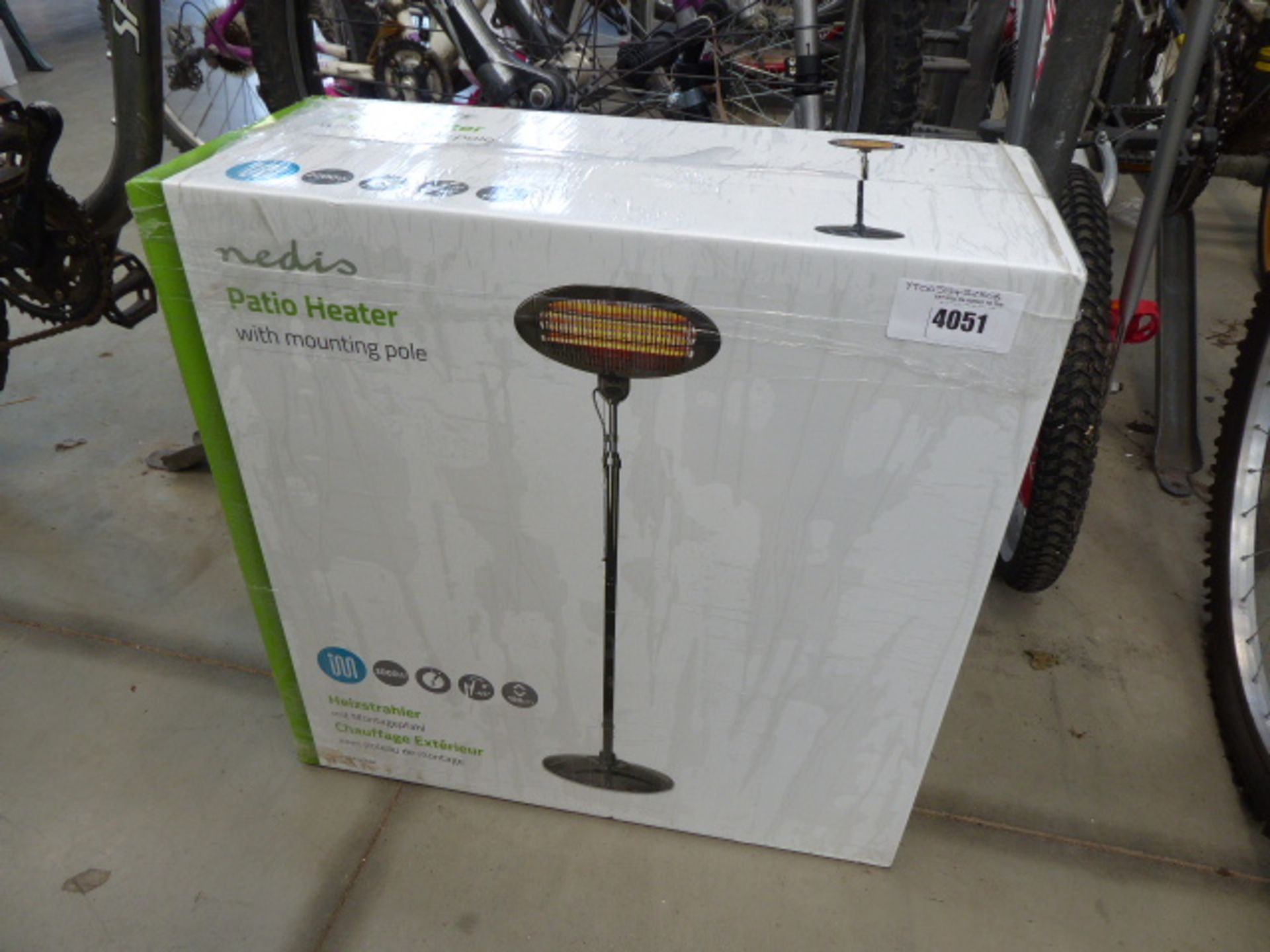 Boxed patio heater