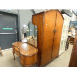 Wolfe & Hollander walnut venner bedroom suite comprising double wardrobe, chest of 5 drawers and a