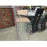 5384 Upholstered metal stool