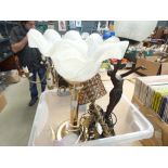 (TN127). Quantity of lamps in a box