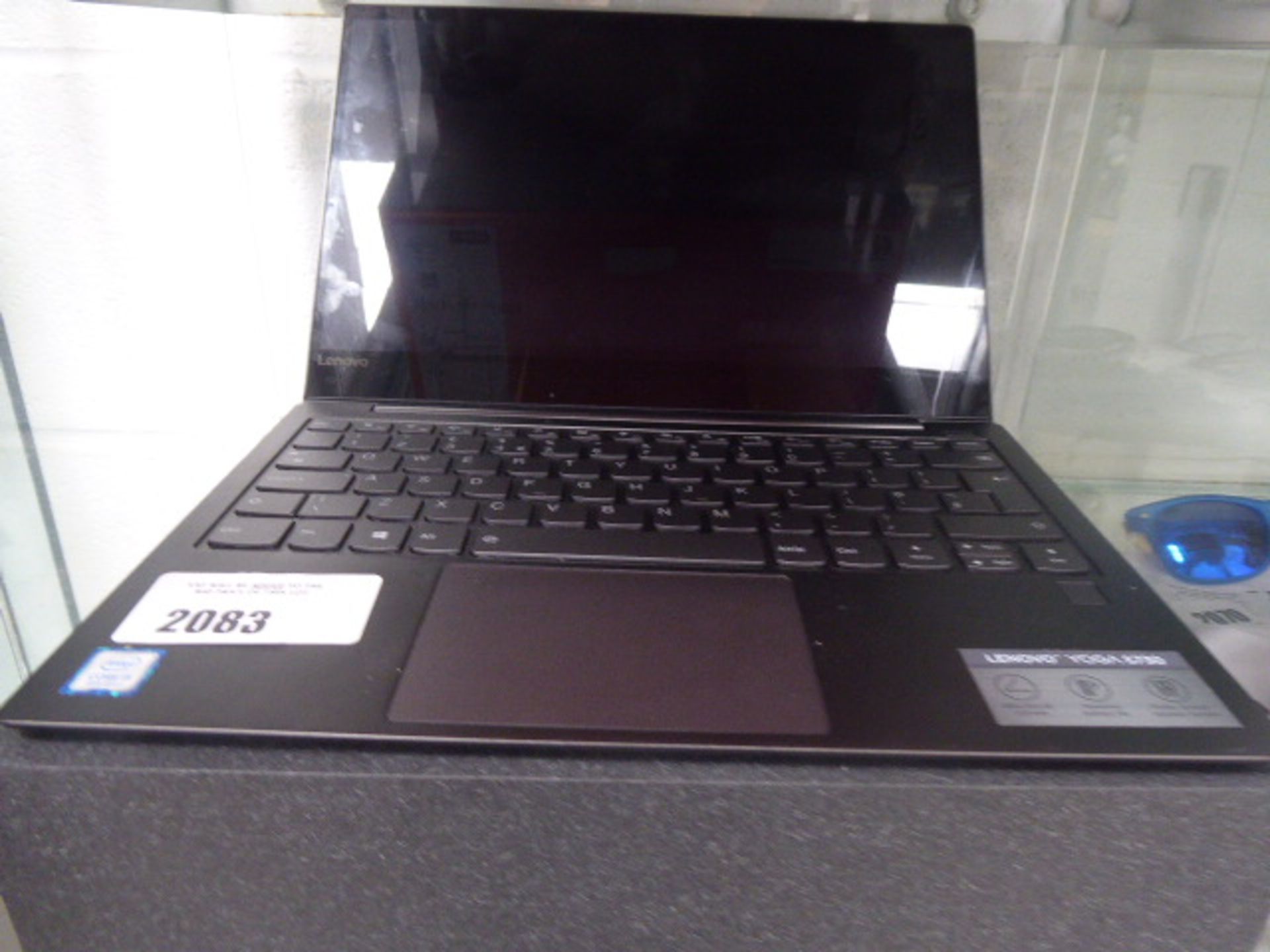 Lenovo Yoga S730 laptop core i5 8th gen processor, 8gb ram, 256gb storage, Windows 10 installed,