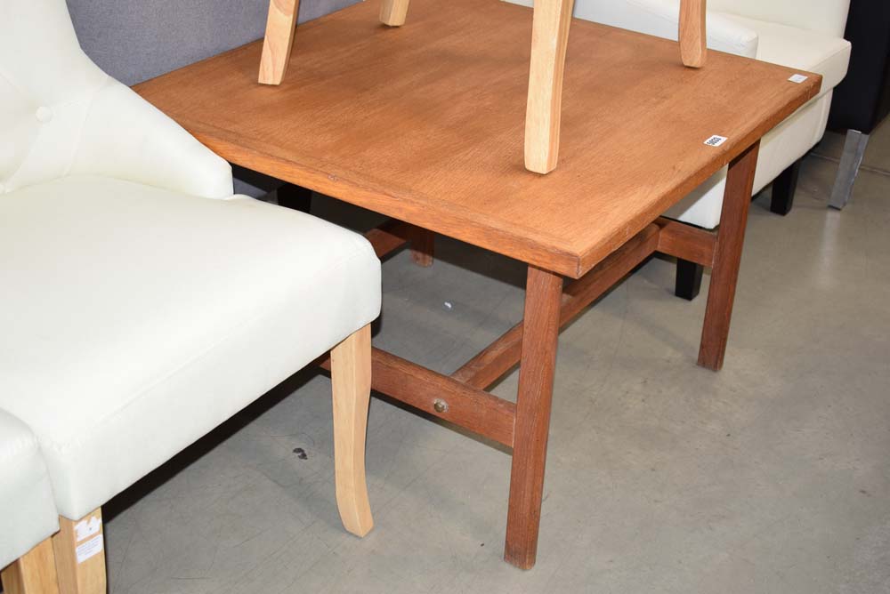 Oak coffee table with oak stretchers