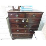 Mahogany graduated chest of 2 over 4 drawers with bracket feet