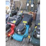 Petrol lawn mower with grass box