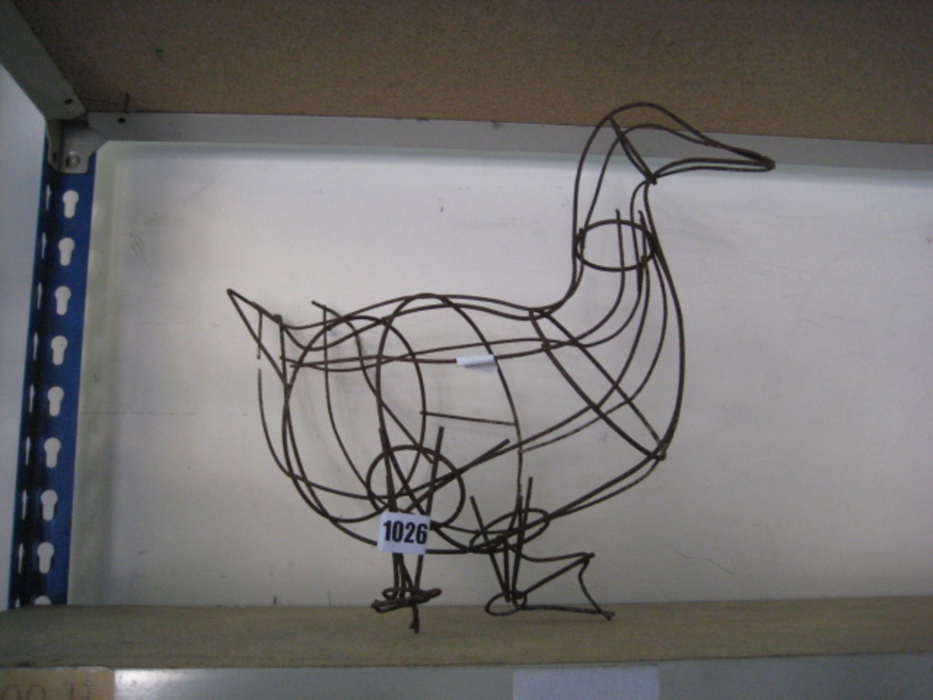 Wire frame depicting duck