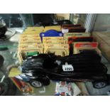 Quantity of various Ledo and other boxed and unboxed model vehicles