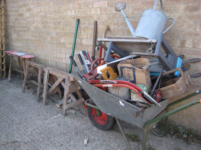 Large quantity of outdoor tools and other outdoor equipment incl. wheelbarrow, heavy duty wrench,