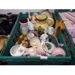 Crate of crockery, ornaments, etc.