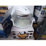 (28) Team Visicook halogen multi cooker and another halogen cooker