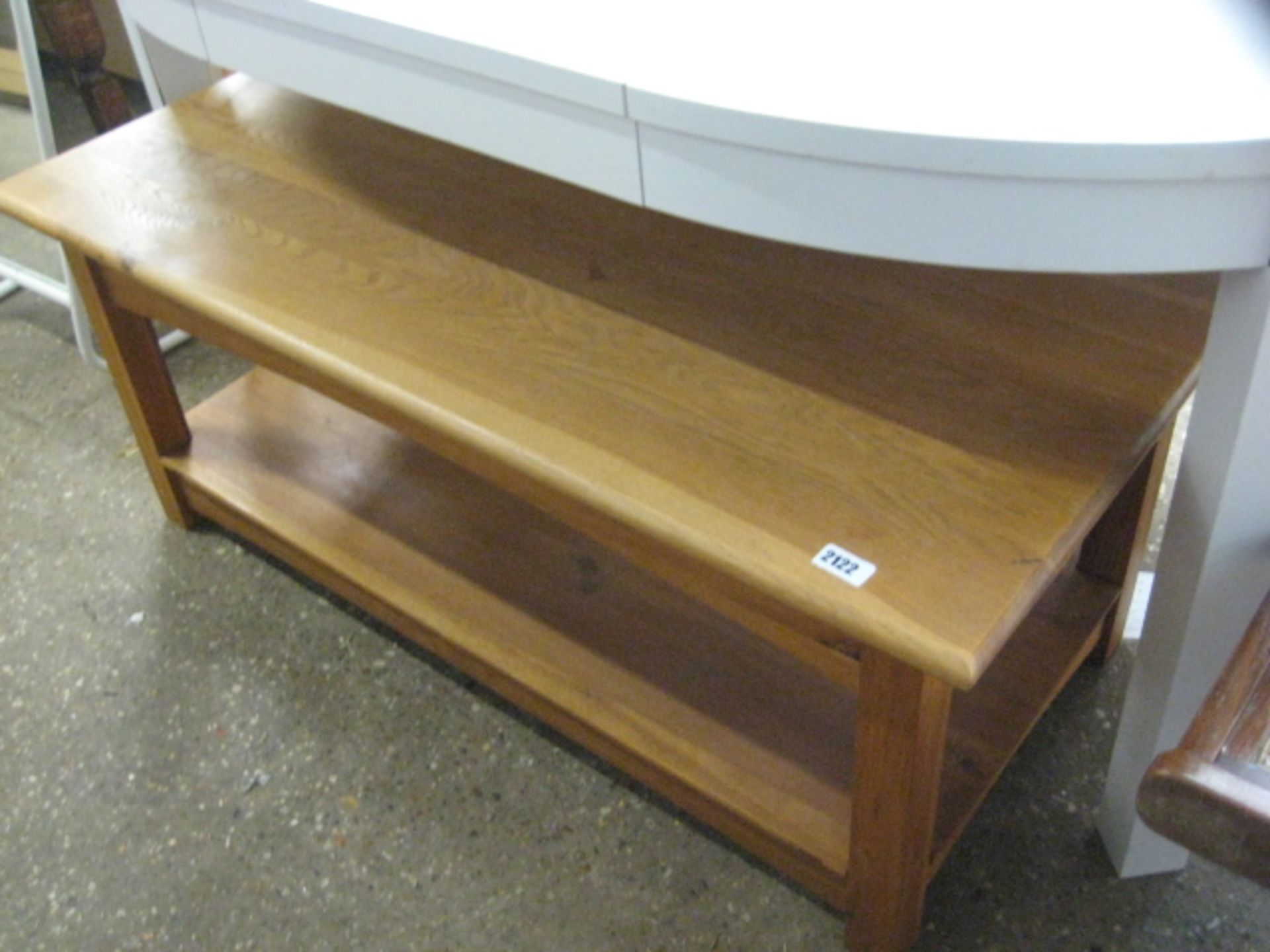 (2057) Oak coffee table with shelf under