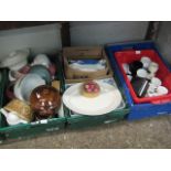 3 trays of mixed ceramics and crockery incl. serving dishes, platters, mugs, etc.