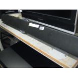 Samsung sound bar with remote (22)