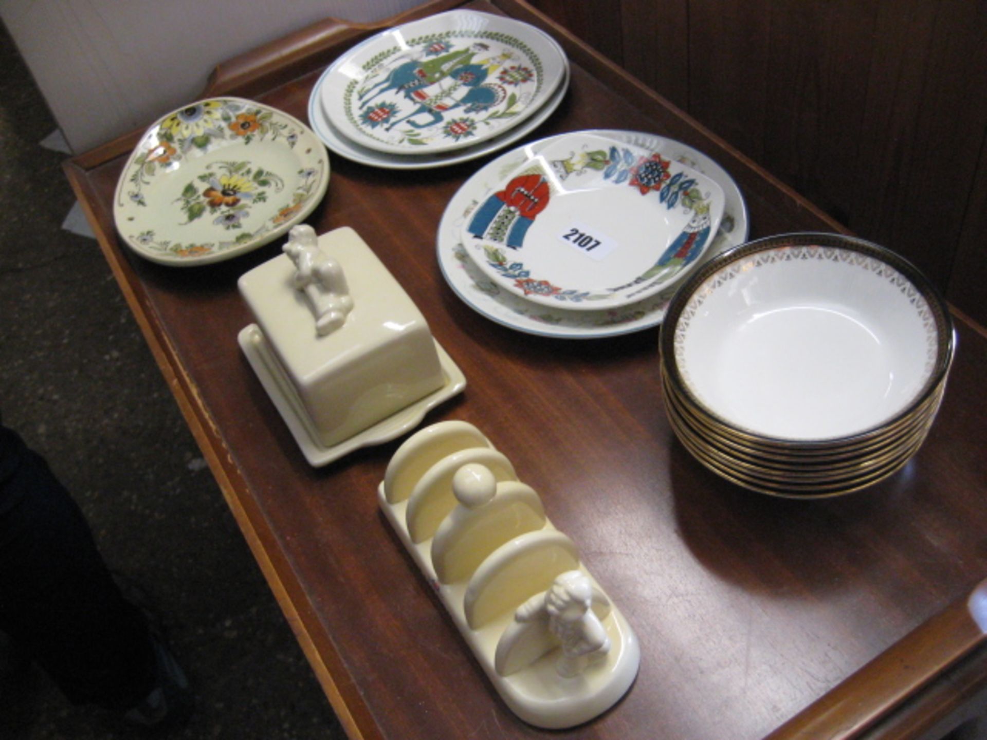 2 Wedgewood Beatrix Potter collector's plates with quantity of other crockery incl. Lurpak toast