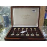 Cased set of Sovereign Queen's spoons