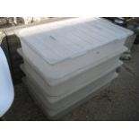 4 large plastic tubs with lids