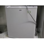 (15) Counter top freezer