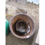 (2025) Vintage metal planter with metal pot and bucket