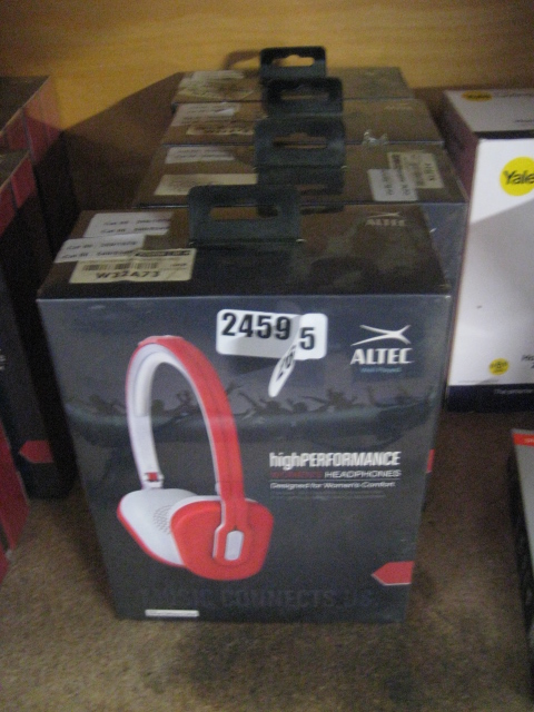 (2459) 4 boxed sets of High Performance headphones