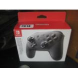 (2468) Nintendo Switch Pro controller