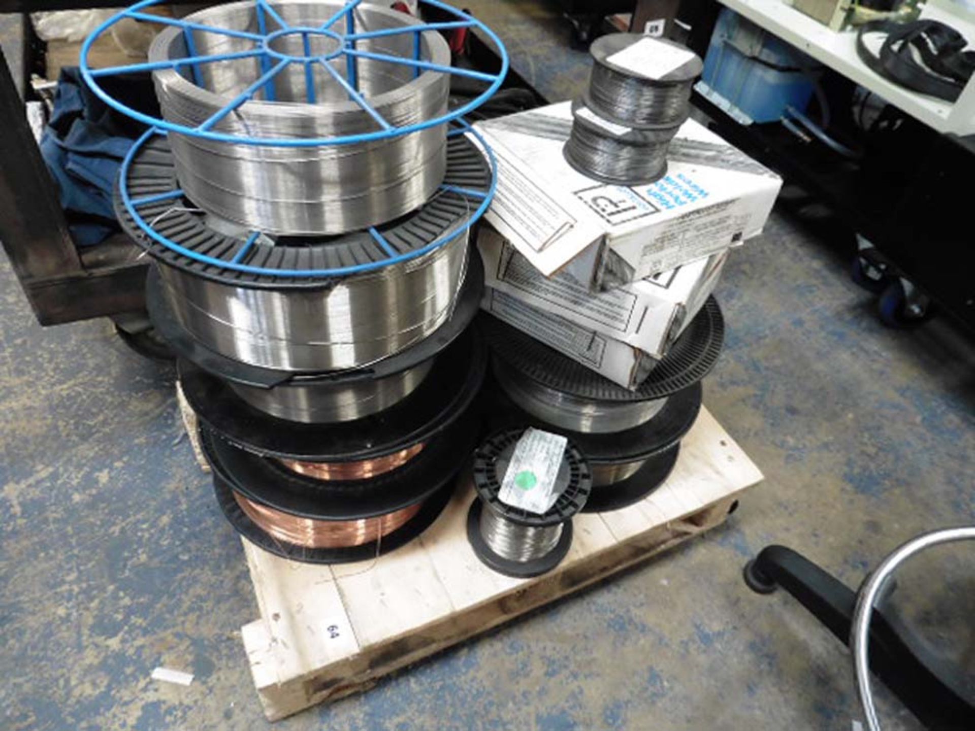 Small pallet of various part used reels Mig and Tig welding wire