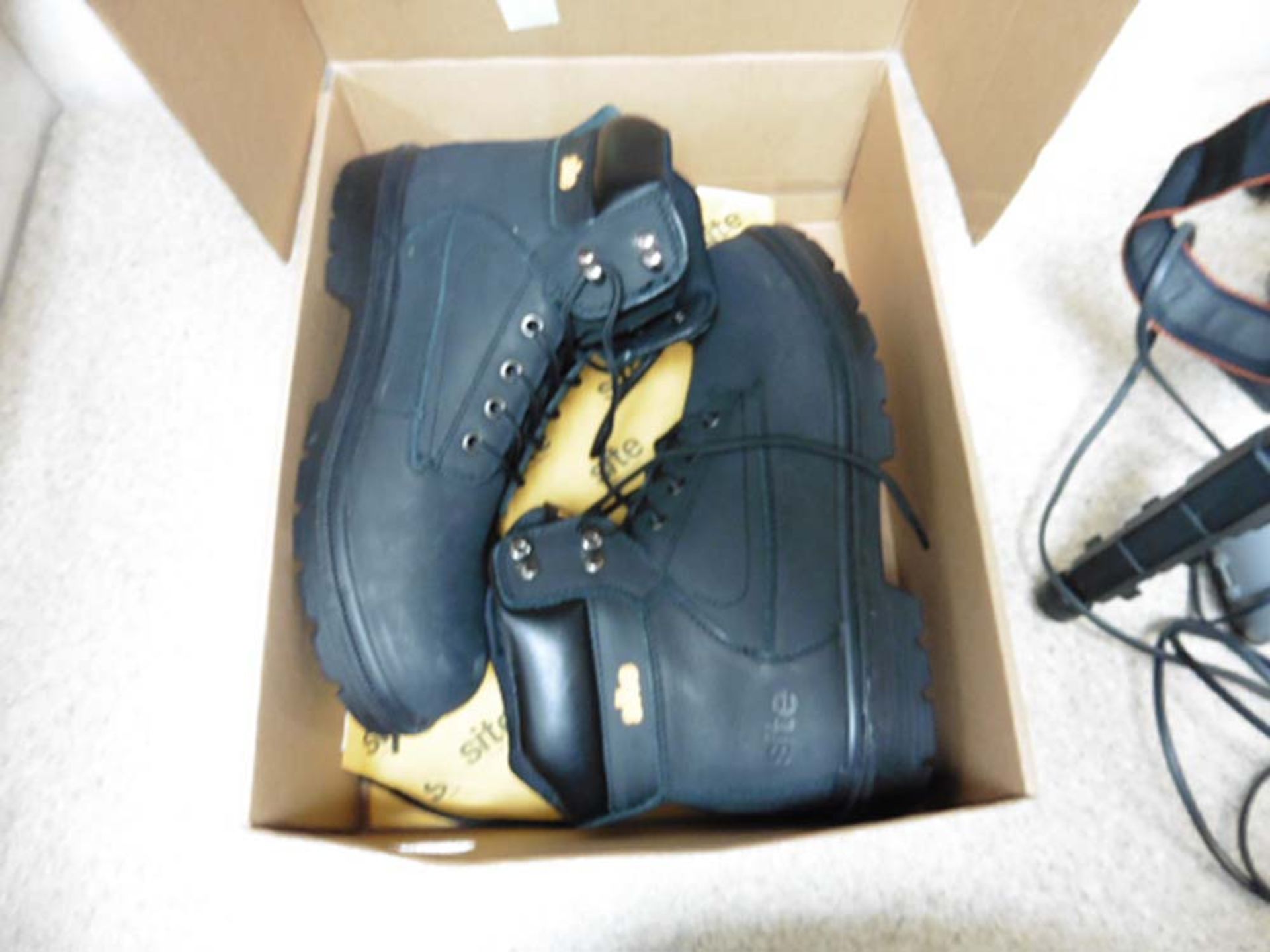 Pair of Site Marble safety boots with box UK size 9