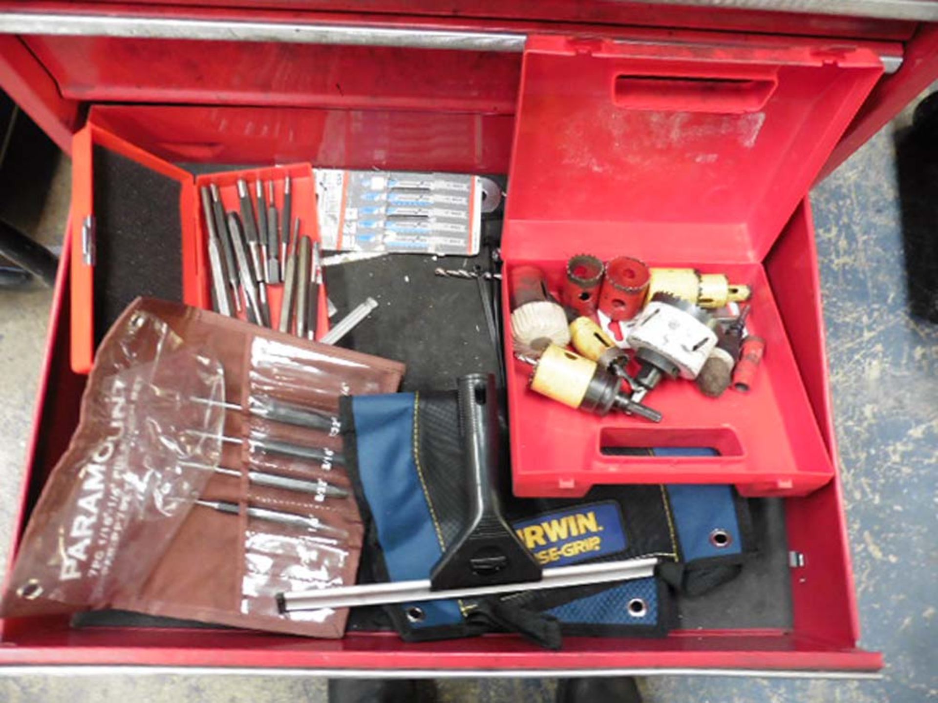 Kennedy Professional Multidrawer tool chest on wheels with contents of assorted hand tools, - Image 12 of 13