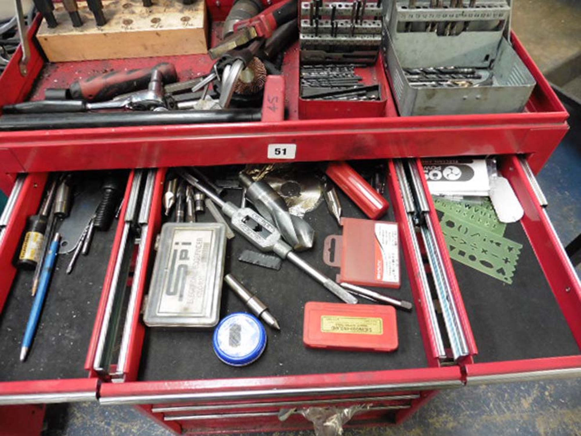 Kennedy Professional Multidrawer tool chest on wheels with contents of assorted hand tools, - Image 3 of 11