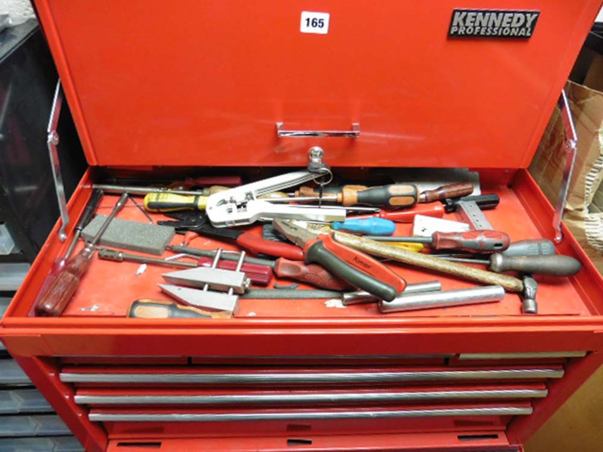 Kennedy Professional multidrawer tool chest with contents of assorted hand tools etc - Image 2 of 11